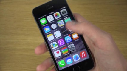iPhone 5S iOS 8.0.2 - Review (4K)