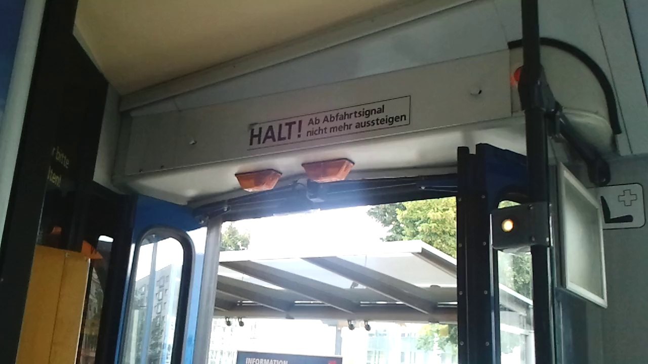 Straßenbahn Leipzig - Abfahrtsignal: Tatra 'T4D-M'