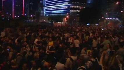 Thousands in Hong Kong launch Occupy Central