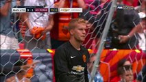 Pjanic scores from distance to pull one back for Roma - 2014 - Manchester Utd v. AS Roma