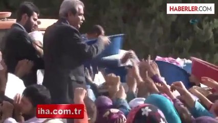 Suriyelilere Leğen, Sabun, İp ve Mandal Dağıtıldı