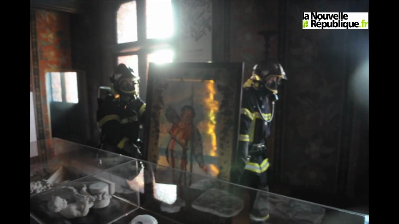 VIDEO (41) Des pompiers au secours des œuvres à Blois