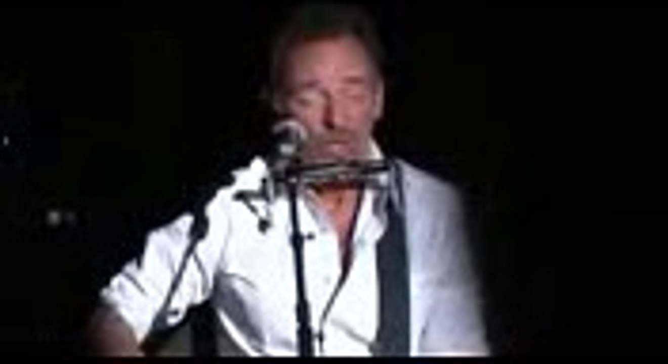 Bruce Springsteen  20140522 Pittsburgh  Two For The Road solo acoustic
