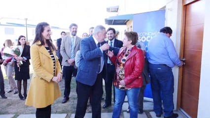 Natalia Oreiro give the keys of the houses by ANDA