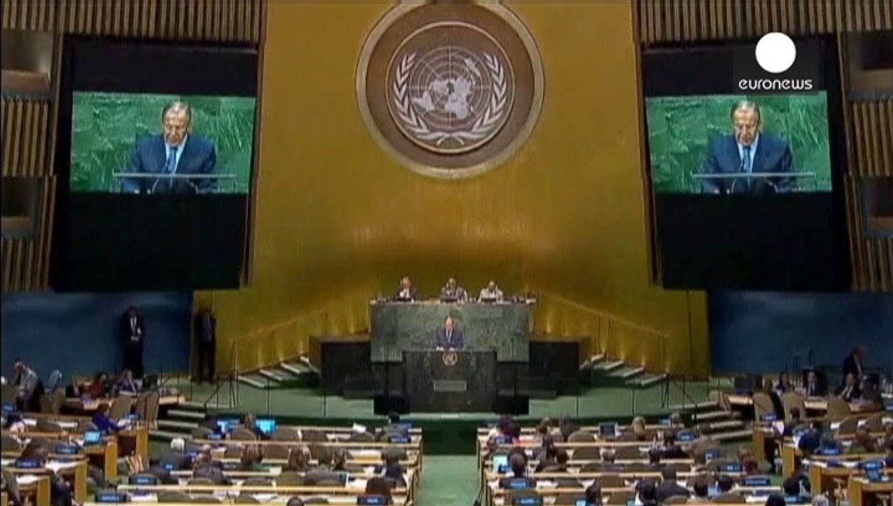 Росія зацікавлена у "перезавантаженні" відносин зі США