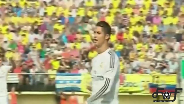 Reaction of Cristiano Ronaldo seeing Come Home Ronaldo - United Reel banner (27092014)