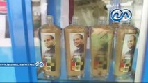 بالفيديو.. رمال سيناء فى زجاجات معطرة وعليها صور السيسي هدايا تذكارية لزائرى قناة السويس