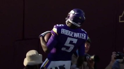 Wk 4 Can't-Miss Play: Running water