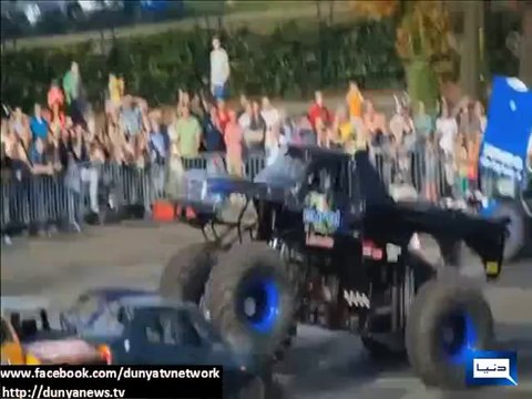 Dunya News - Horror footage captures moment monster truck ploughs into crowd