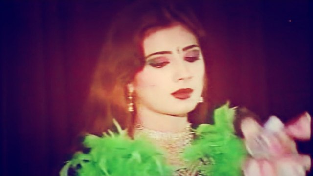 Nazia Iqbal - Shaikh Pa Ghalata De Khata De