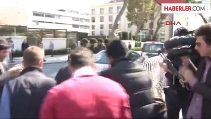 Davutoğlu - Barzani Görüşmesinde Yaşlı Kadın Konvoyun Önüne Atladı