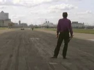 [Fifth gear]  Boat vs F1 vs Bike