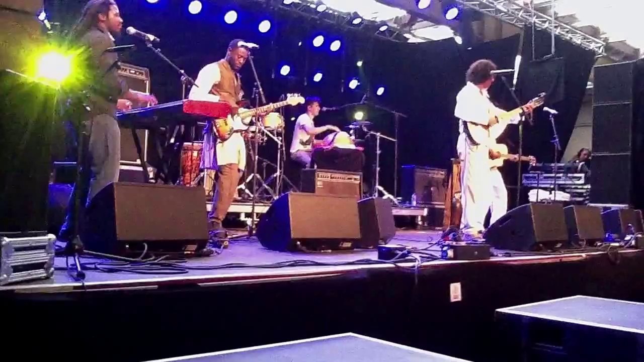 Aziz Sahmaoui & The University of Gnawa