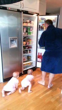 Baby Twins Makes Breakfast Difficult For Dad