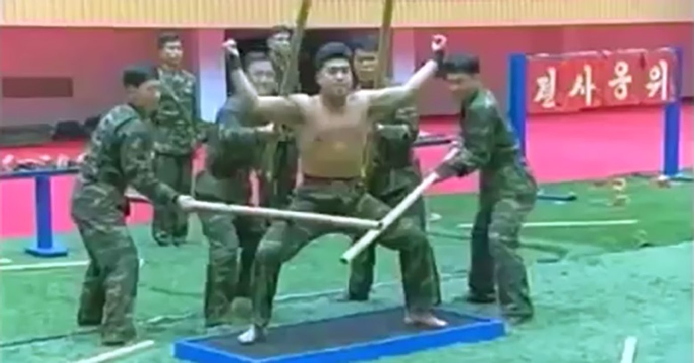 Güney Kore'nin Şaka Gibi Askeri Eğitimi. Mehmetçik'e Kurban Olun..!