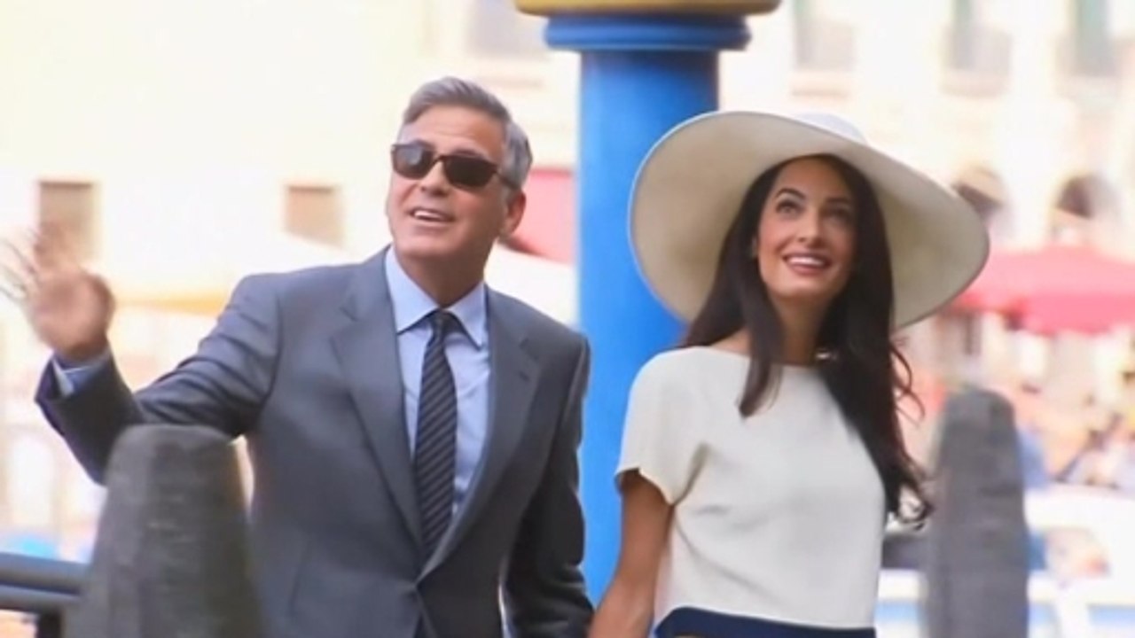 Clooney makes it official