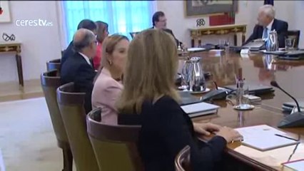 El Gobierno recurre la consulta y ofrece a Mas diálogo dentro de la ley