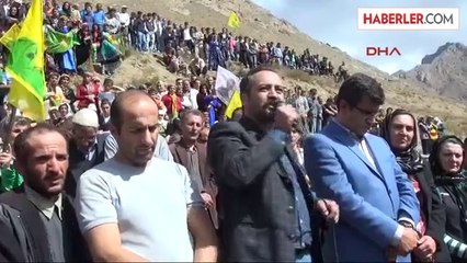 Ek- Kobani'de Öldürülen Ypg'li Hakkari'de Toprağa Verildi