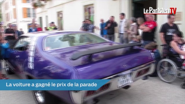 Essonne : parade de voitures anciennes à Linas