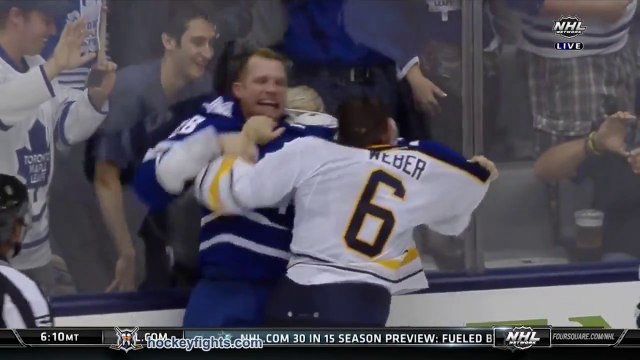 Grosse bagarre en Hockey sur glace : Mike Weber vs Colton Orr Sep 28, 2014