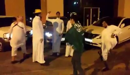 Go nawaz Go message from Saudia Arabia