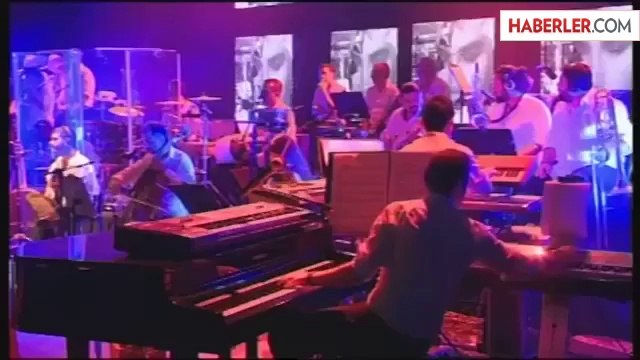 Sezen Aksu'dan Örtünme Tepkisi