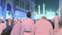 مسلمون من ارجاء العالم في مكة لاداء مناسك الحج