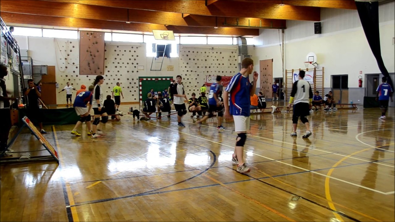 1. Tchoukball. Tournoi Pont-de-Vaux 27-28 septembre 2014