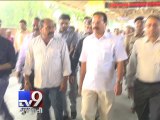 Sadananda Gowda at Sabarmati railway station for inspection, Ordered suspension to responcible over lacunae in cleanliness-Tv9