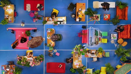 What's It Like to Work In The Fashion Industry feat. Alexa Chung