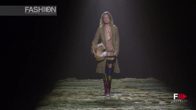 DRIES VAN NOTEN Spring Summer 2015 Paris by Fashion Channel