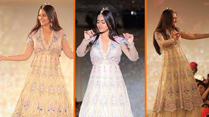 Sonakshi Turns Desi On The Ramp | MUST WATCH