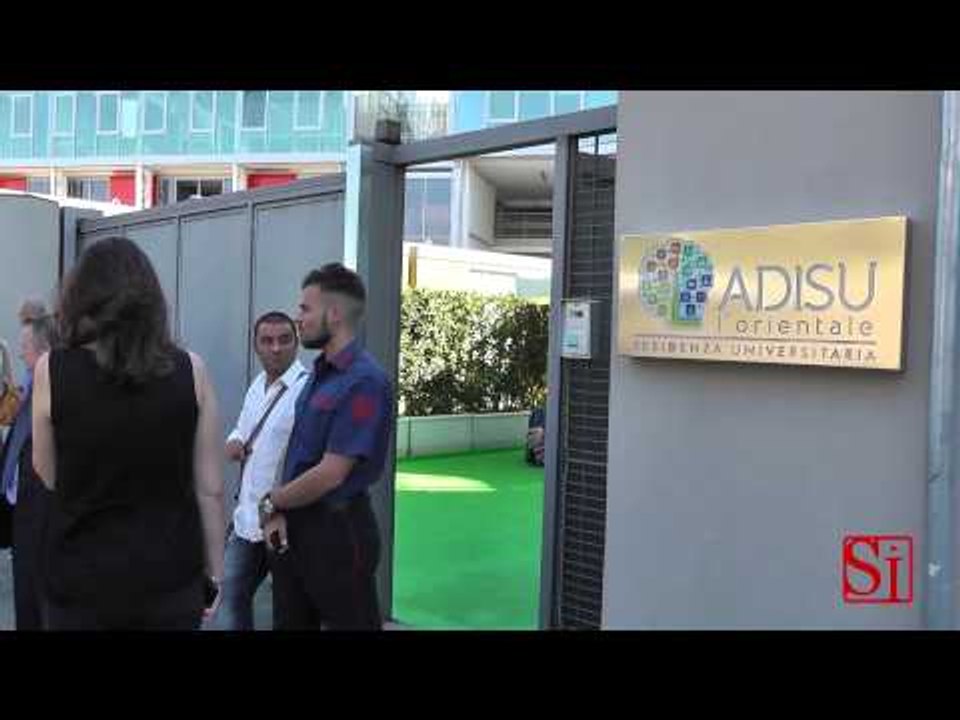 Napoli - Protesta all'inaugurazione dei nuovi alloggi dell'Orientale -1- (29.09.14)