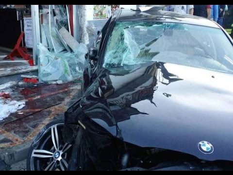 Video Sassano (SA) - Ubriaco al volante travolge clienti di un bar, 4 morti -1- (28.09.14)