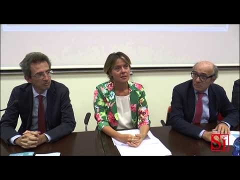 Napoli - Il ministro Lorenzin sugli stili di vita in Campania -2- (29.09.14)