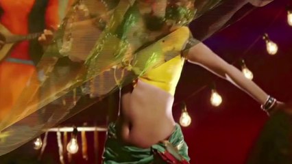 Neha Dhupia HOT & BOLD in -Ghoor Ghoor Ke- - Ekkees Toppon Ki Salaami - Bollywood Movie