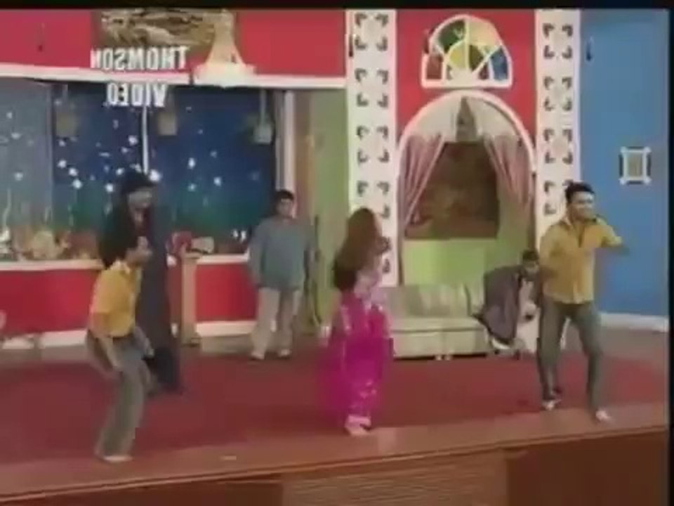 Deedar pakistani hot mujra 2014