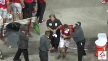 Le Coach de l'équipe de Football d'Ohio met au sol un streaker! Violent....