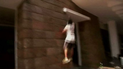 Les Indonésiens adeptes du Parkour