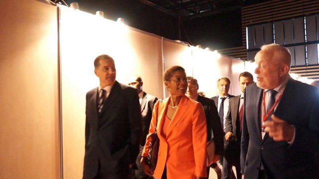 Congès de l'USH 2014, George Pau-Langevin annonce les 7 priorités de son « ambition pour l’habitat Outre-mer