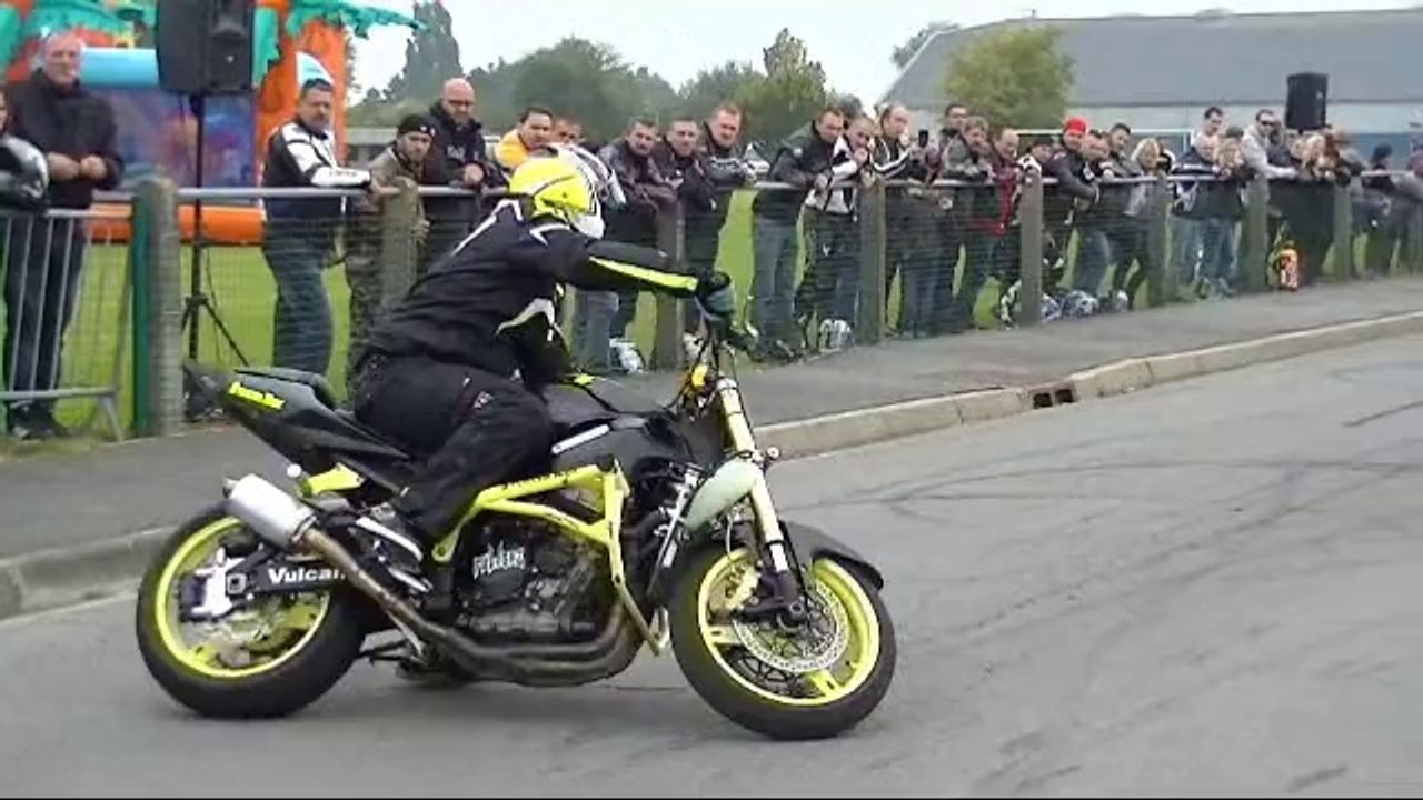 moto club renault douai - Stunt Fête 2014