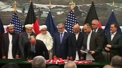 U.S. signs pact to keep troops in Afghanistan past 2014
