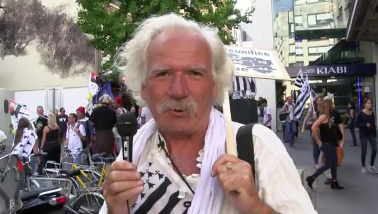 Manifestation à Nantes pour la réunification de la Bretagne le 27/09/2014