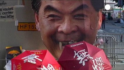 Hong Kong : la "révolution des parapluies" tient bon
