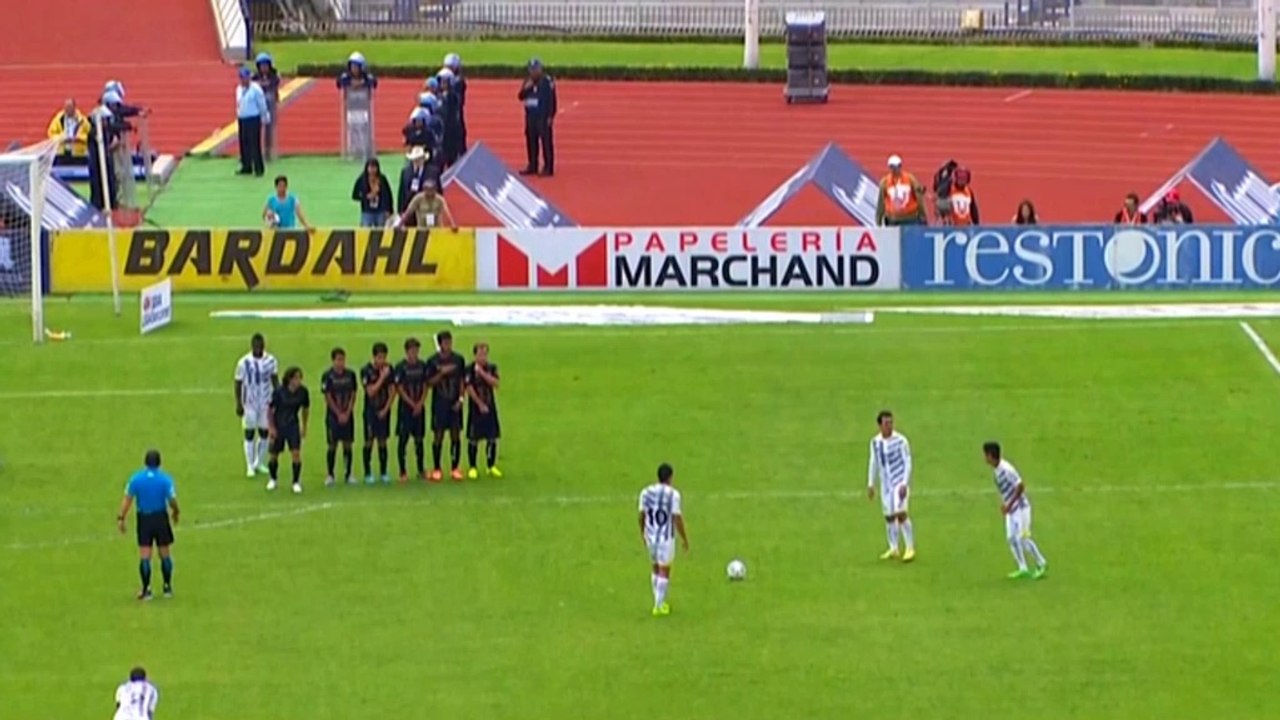 Palacios, il portiere pallavolista dei Pumas