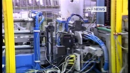 GLI INDUSTRIALI TENDONO UNA MANO AI GIOVANI