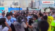Hong Kong Protestoları Pekine Meydan Okuyor