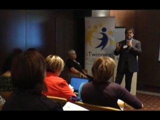 Napoli - Conferenza nazionale "eTwinning" sui gemellaggi elettronici europei (30.09.14)