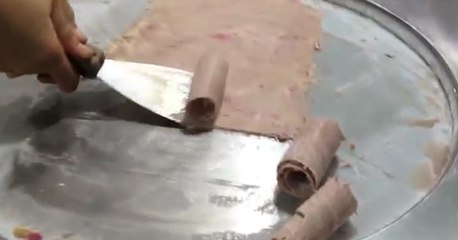 Tayland'da Anında Dondurma Yapımı!