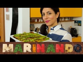 Maçãs assadas com ervilhas tortas